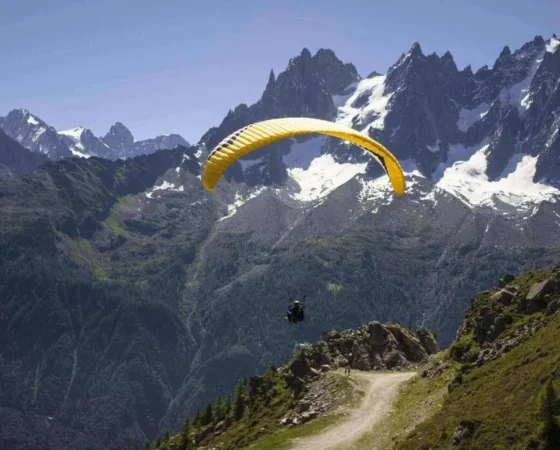 Paragliding